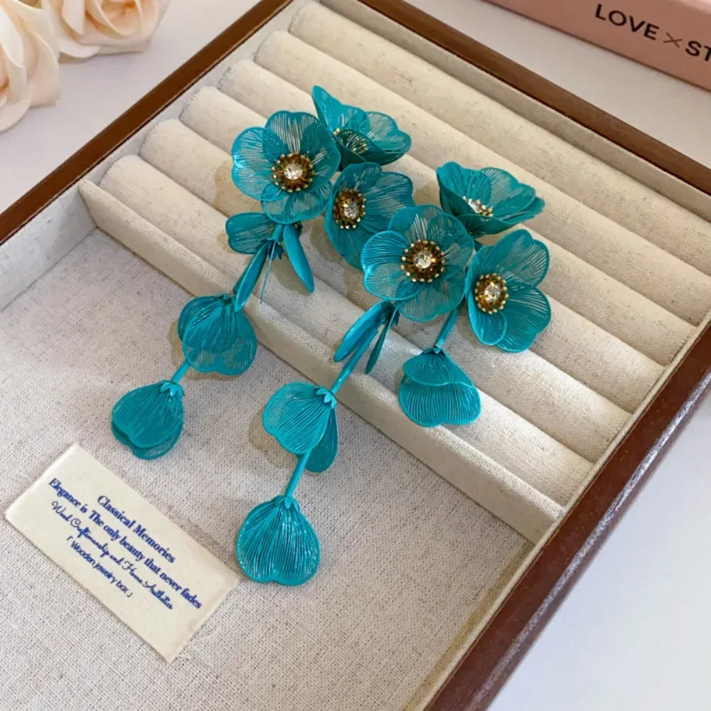 Exaggerated Big Flower Long Tassel Earrings Light Luxury Advanced Sense Women Earrings Metal Temperament Stud Earrings Wedding