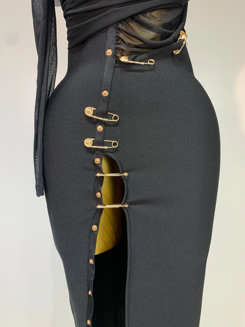 High Quality One Shoulder Long Sleeve Bodycon Bandage Dress Cocktail Evening Party Luxury Birthday Dress Celebrity Prom Gown