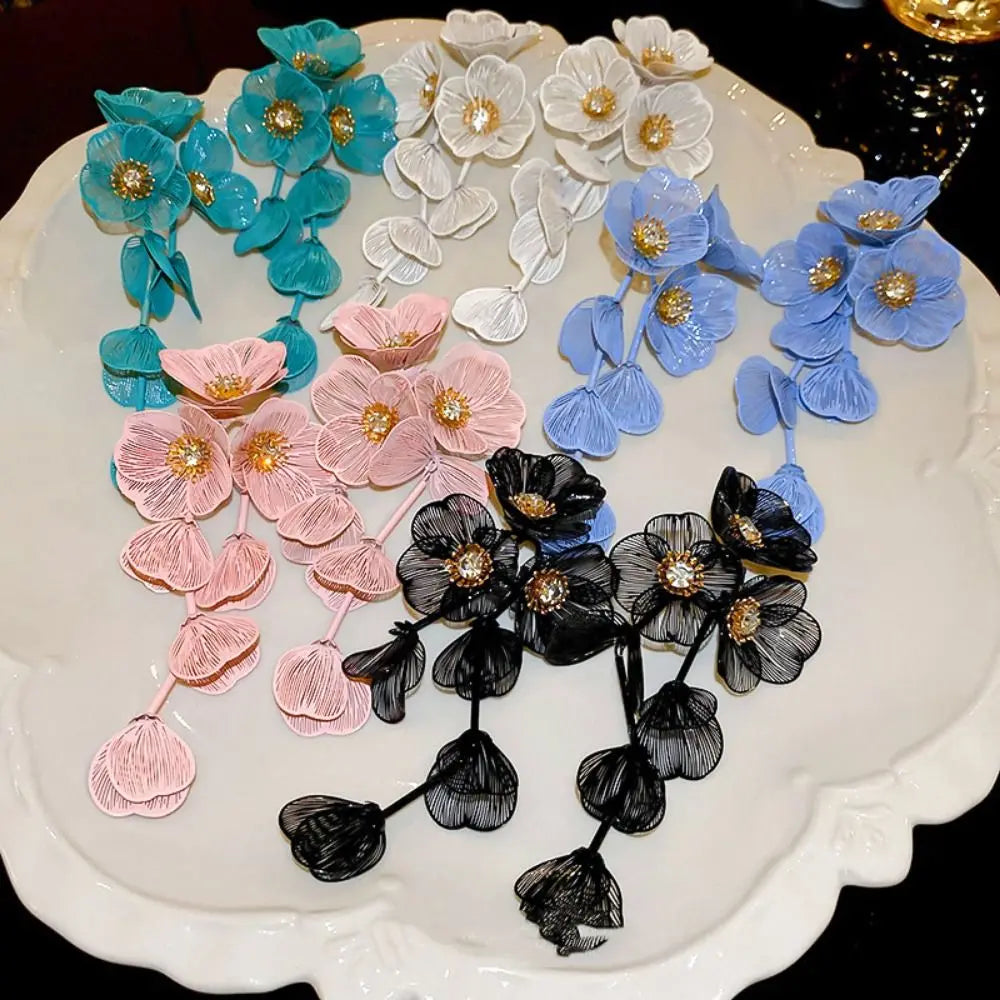 Exaggerated Big Flower Long Tassel Earrings Light Luxury Advanced Sense Women Earrings Metal Temperament Stud Earrings Wedding