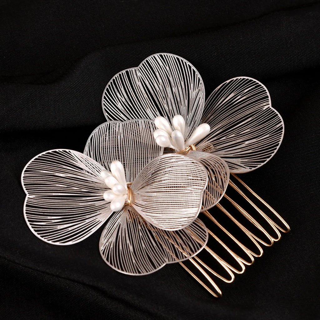Alloy Flower Hair Clips Women's Hair Accessories Fashion Bridal Wedding Hair Comb Women's Hair Clips Wedding Accessories