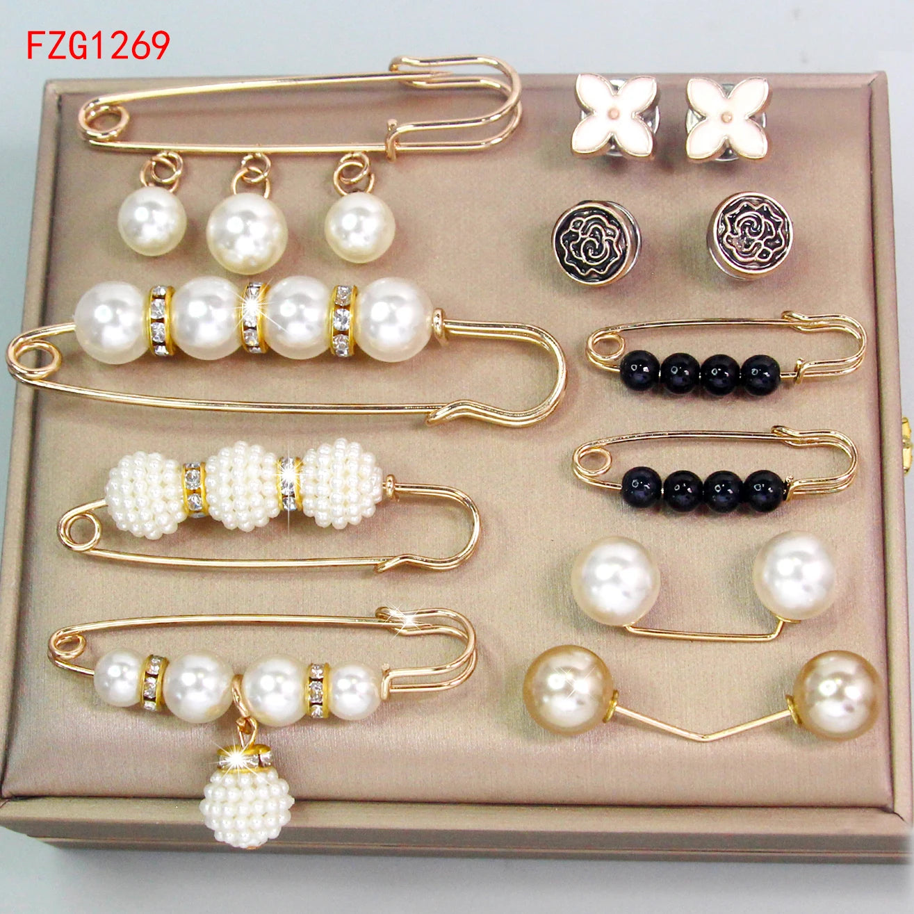 12-piece Set Of Women's Pants To Close The Waist Pin Anti-glare Pearl Buckle Brooch Girls Holiday Jewelry Gifts