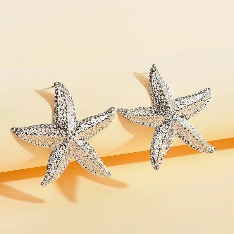 New Gothic Stereo Conch Personality Ancient Silver Stud Earrings for Men Women Hallowmas Punk Jewelry Vacation Accessory Gift