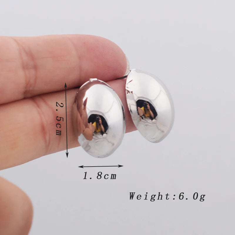 Hollow Oval Bean Shape Stud Earrings for Women Golden Silver Color Smooth Metal Earrings Simple Geometry Party Trendy Jewelry
