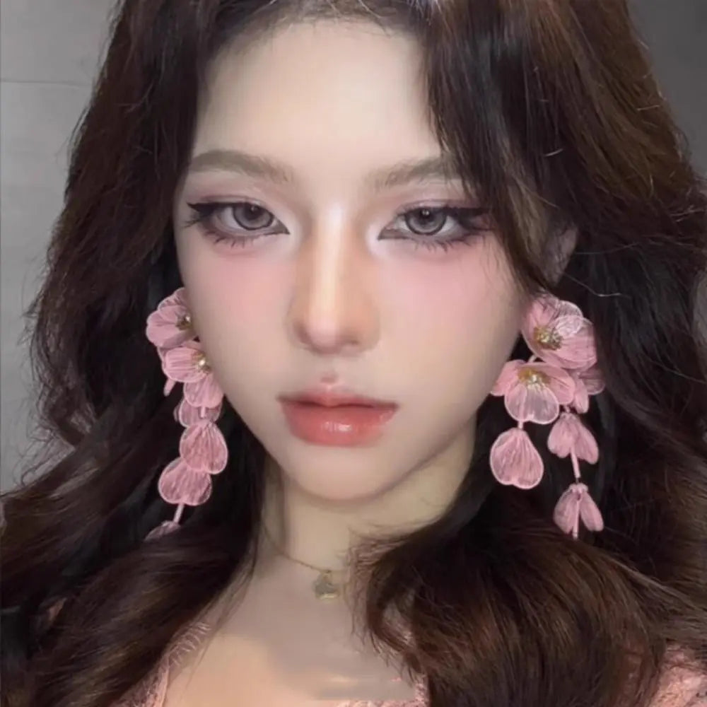 Exaggerated Big Flower Long Tassel Earrings Light Luxury Advanced Sense Women Earrings Metal Temperament Stud Earrings Wedding