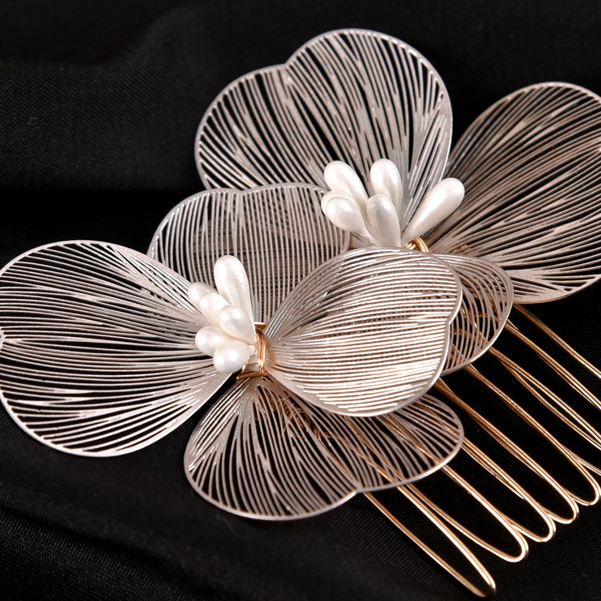Alloy Flower Hair Clips Women's Hair Accessories Fashion Bridal Wedding Hair Comb Women's Hair Clips Wedding Accessories