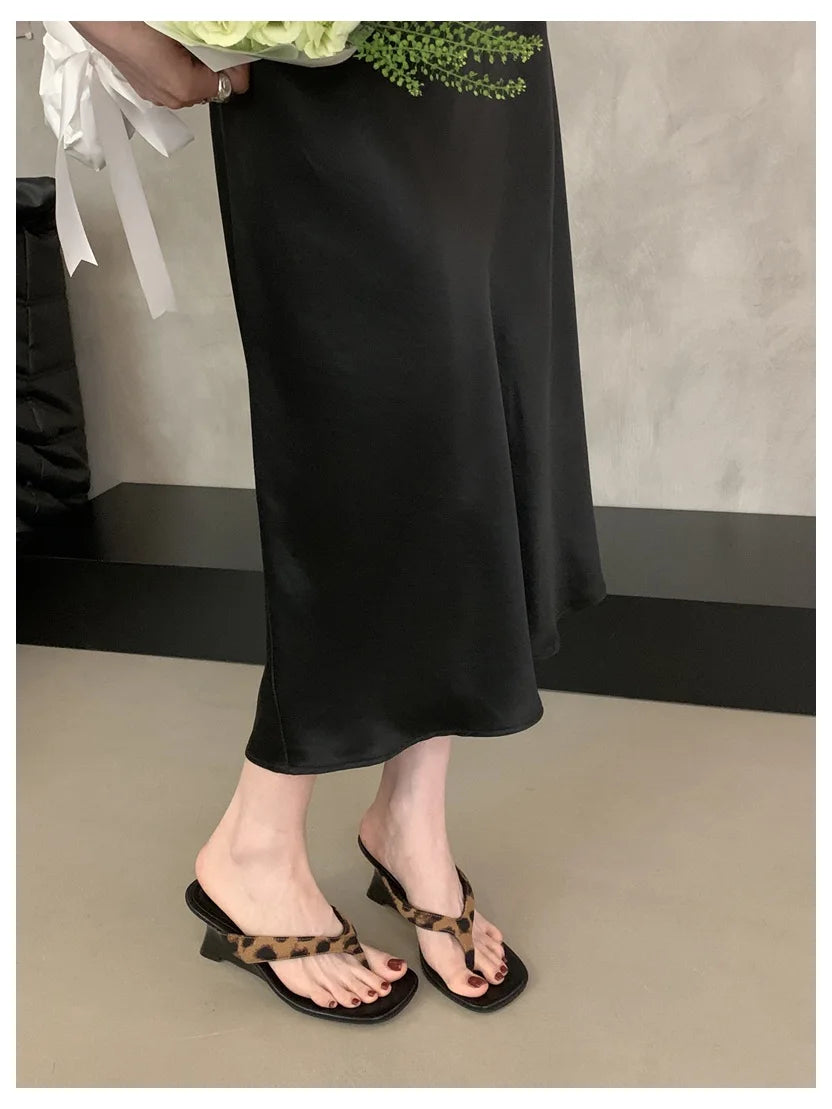 Fashion Brand Wedge Heel Slipper Slides Women Clip Toe Flip Flops Narrow Band Sandals Shoes Casual Female Slipper Sandalia Mujer