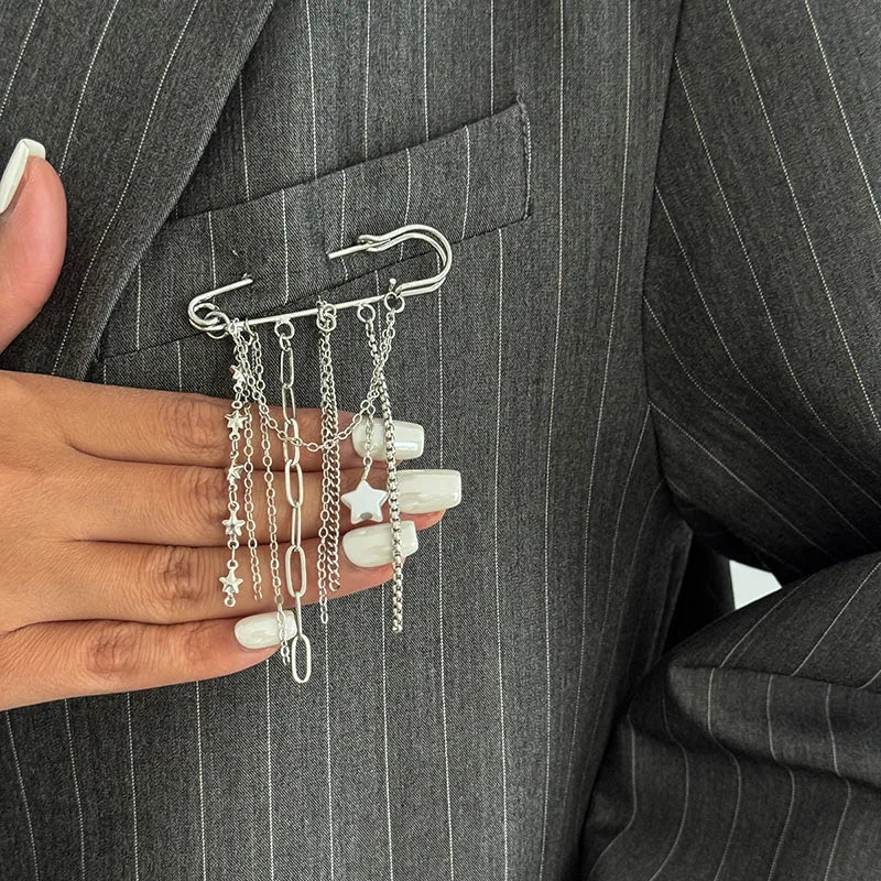 New Exaggerated Metal Chain Pendant Tassel Brooches for Women Man Personality Charm Trousers Shortened Pins Rock Jewelry Gift