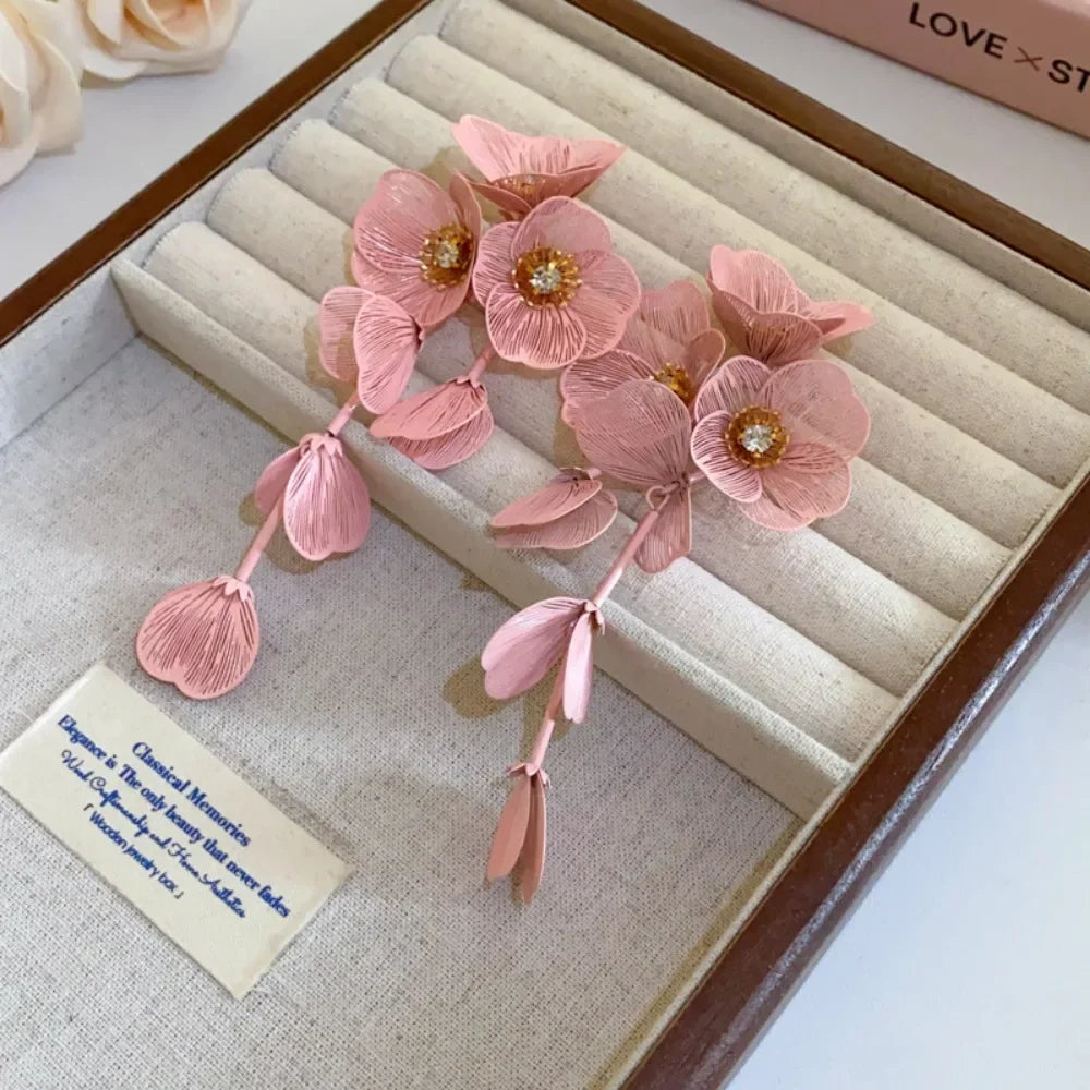 Exaggerated Big Flower Long Tassel Earrings Light Luxury Advanced Sense Women Earrings Metal Temperament Stud Earrings Wedding