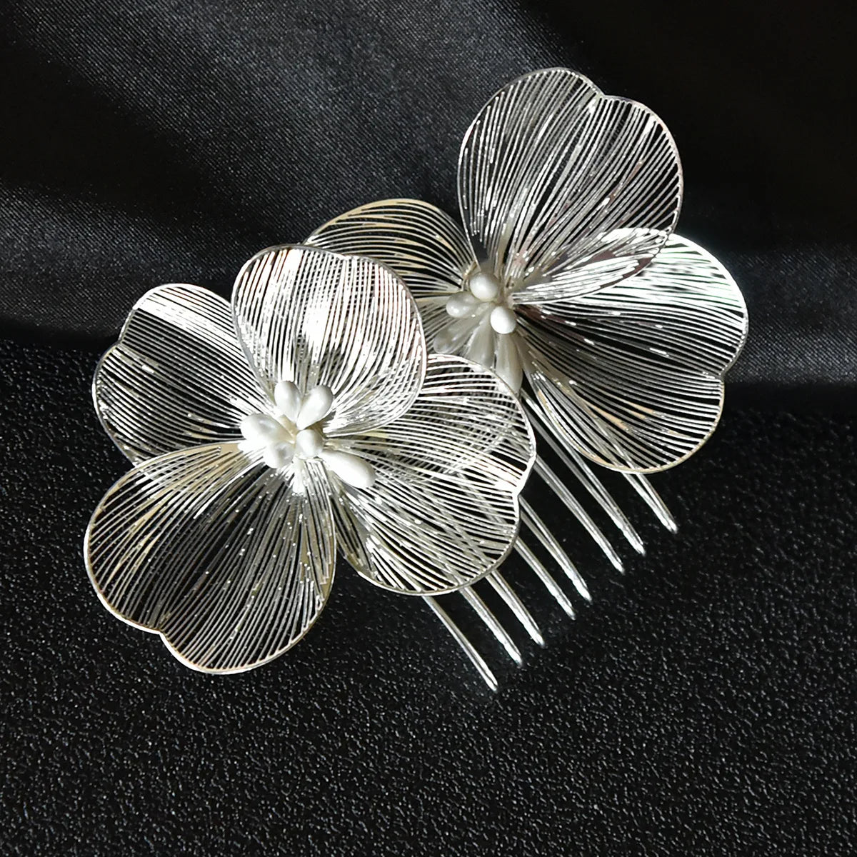 Alloy Flower Hair Clips Women's Hair Accessories Fashion Bridal Wedding Hair Comb Women's Hair Clips Wedding Accessories